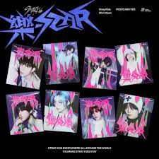 Stray Kids - Star (Postcard Random Ver) in der Gruppe Minishops / K-Pop Minishops / Stray Kids bei Bengans Skivbutik AB (5506625)