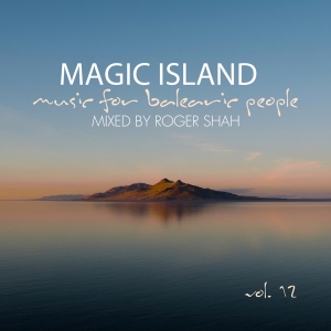 Roger Shah - Magic Island Vol. 12 - Music For Balearic People in der Gruppe CD / Elektroniskt bei Bengans Skivbutik AB (5508228)