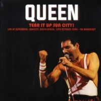 Queen - Tear It Up Sun City! in der Gruppe Labels /  bei Bengans Skivbutik AB (5508826)