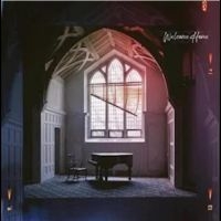 Vrsty - Welcome Home in der Gruppe VINYL / Pop-Rock bei Bengans Skivbutik AB (5510446)