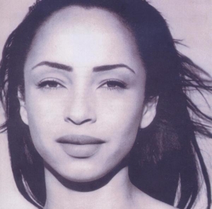 Sade - The Best Of Sade in der Gruppe Övrigt /  bei Bengans Skivbutik AB (551730)