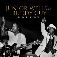 Junior Wells - Chicago Hustle '82 in der Gruppe UNSERE TIPPS / Freitagsveröffentlichungen / Fredag Den 1:a Mars 2024 bei Bengans Skivbutik AB (5517375)