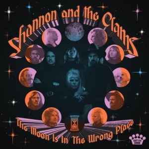 Shannon & The Clams - The Moon Is In The Wrong Place in der Gruppe Kommande produkter - 10 procent bei Bengans Skivbutik AB (5520415)