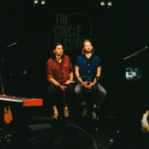 The Teskey Brothers - The Circle Sessions (Opaque White V in der Gruppe Övrigt /  bei Bengans Skivbutik AB (5523152)