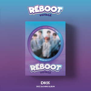 Dkz - Reboot (Voyage Ver.) in der Gruppe CD / K-Pop bei Bengans Skivbutik AB (5524364)