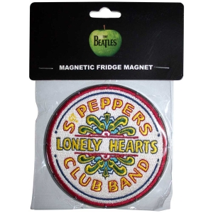 The Beatles - Sgt Pepper Drum Patch Magnet in der Gruppe MERCHANDISE / Merch / Pop-Rock bei Bengans Skivbutik AB (5536727)