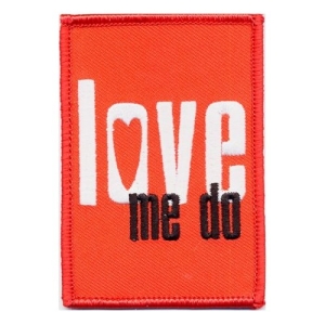 The Beatles - Love Me Do Standard Patch in der Gruppe MERCHANDISE / Merch / Pop-Rock bei Bengans Skivbutik AB (5538482)