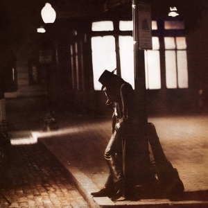 Richie Sambora - Stranger In This Town in der Gruppe UNSERE TIPPS / Freitagsveröffentlichungen / Fredag den 28:e Juni 2024 bei Bengans Skivbutik AB (5548878)