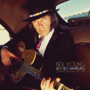 Young Neil - Hey Hey Hamburg (2 Lp Vinyl) in der Gruppe UNSERE TIPPS / Freitagsveröffentlichungen / Fredag den 21:a Juni 2024 bei Bengans Skivbutik AB (5550152)