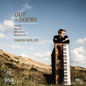 Ravel/Bartok/Messiaen/Beethoven - Out Of Doors - Piano Works By Ravel in der Gruppe MUSIK / SACD / Klassiskt bei Bengans Skivbutik AB (5559855)