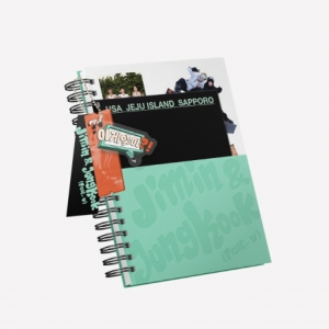 Jimin X Jung Kook - Are You Sure?! Photobook in der Gruppe UNSERE TIPPS / Freitagsveröffentlichungen / Fredag den 11:e oktober 2024 bei Bengans Skivbutik AB (5566462)