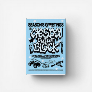 aespa - 2025 Seasons Greetings + Photocard in der Gruppe Övrigt /  bei Bengans Skivbutik AB (5569419)