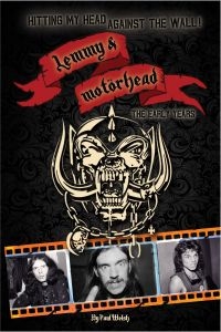 Welch Paul - Hitting My Head Against The Wall in der Gruppe Taschenbücher bei Bengans Skivbutik AB (5573152)