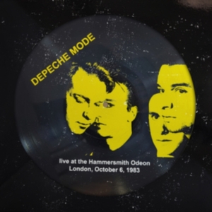 Depeche Mode - Live At Hammersmith Odeon, London 1 in der Gruppe VINYL bei Bengans Skivbutik AB (5575573)