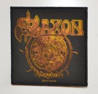Saxon - Patch Sacrifice (10,2 X 10,5 Cm) in der Gruppe MERCHANDISE / Accessoarer / Hårdrock bei Bengans Skivbutik AB (5577312)