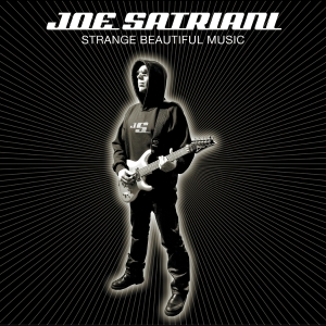 Joe Satriani - Strange Beautiful Music in der Gruppe CD / Pop-Rock bei Bengans Skivbutik AB (5577817)