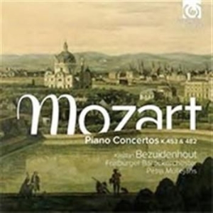 Bezuidenhout Kristian / Freiburge - Mozart Piano Concertos.. in der Gruppe CD bei Bengans Skivbutik AB (557914)