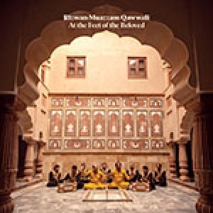 Rizwan-Muazzam Qawwali - At The Feet Of The Beloved in der Gruppe CD / Pop-Rock,World Music bei Bengans Skivbutik AB (5580280)