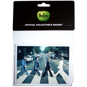 Beatles - Abbey Road Embossed Magnet in der Gruppe MERCHANDISE / Merch / Pop-Rock bei Bengans Skivbutik AB (5583887)