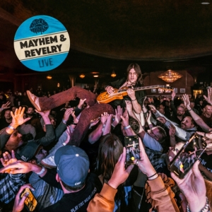 Dirty Honey - Mayhem & Revelry Live in der Gruppe CD / Pop-Rock bei Bengans Skivbutik AB (5584061)