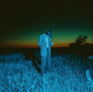 Isak Benjamin - Never Look Down in der Gruppe UNSERE TIPPS / Record Store Day / RSD 2025 bei Bengans Skivbutik AB (5587731)