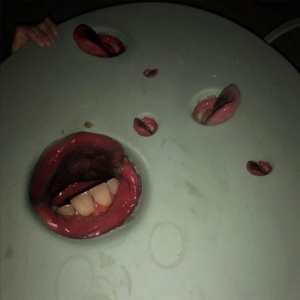 Death Grips - Year Of The Snitch in der Gruppe CD / Hip Hop-Rap bei Bengans Skivbutik AB (5588709)