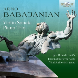 Arno Babajanian - Violin Sonata & Piano Trio in der Gruppe CD / Kommande / Klassiskt bei Bengans Skivbutik AB (5589854)