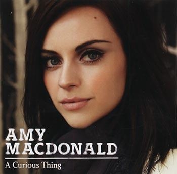 Amy Macdonald - Curious Thing in der Gruppe CD / Pop bei Bengans Skivbutik AB (560925)
