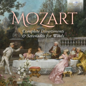 Mozart W A - Complete Divertimenti & Serenades F in der Gruppe CD / Kommande / Klassiskt bei Bengans Skivbutik AB (5627791)