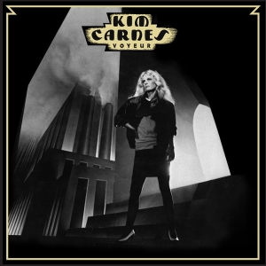 Kim Carnes - Voyeur in der Gruppe UNSERE TIPPS / Freitagsveröffentlichungen / 2025-08-29 bei Bengans Skivbutik AB (5631179)