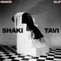 Shaki Tavi - Minor Slip (Ltd Pink Foam Vinyl) in der Gruppe VINYL / Kommande / Pop-Rock bei Bengans Skivbutik AB (5633823)