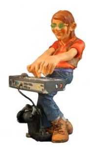 Rock Statyett - Keyboard (Höjd Ca 21Cm) in der Gruppe MERCHANDISE / Accessoarer / Pop-Rock bei Bengans Skivbutik AB (5634978)