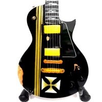 Metallica - Minigitarr James Hetfield (Ca 25Cm) in der Gruppe MERCHANDISE / Accessoarer / Heavy Metal bei Bengans Skivbutik AB (5635783)