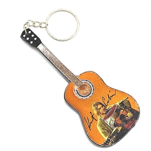 Nirvana - Nyckelring Kurt Cobain (Trä) in der Gruppe MERCHANDISE / Accessoarer / Pop-Rock bei Bengans Skivbutik AB (5635889)