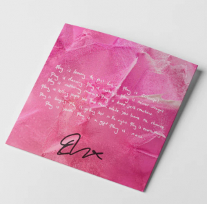 Ed Sheeran - Play (Ltd Signed Cd Softpak) in der Gruppe CD / Kommande / Pop-Rock bei Bengans Skivbutik AB (5639780)