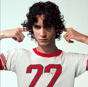 Sombr - I Barely Know Her in der Gruppe UNSERE TIPPS / Freitagsveröffentlichungen / 2025-11-07 bei Bengans Skivbutik AB (5640324)