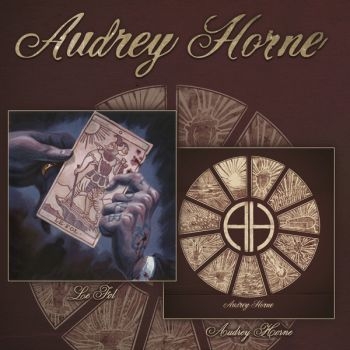 Audrey Horne - Audrey Horne / Le Fol (2 Cd) in der Gruppe UNSERE TIPPS / Freitagsveröffentlichungen / 2025-09-19 bei Bengans Skivbutik AB (5640724)