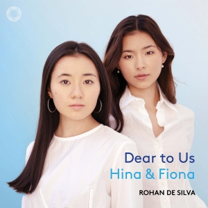 Hina & Fiona - Dear To Us in der Gruppe CD / Kommande / Klassiskt bei Bengans Skivbutik AB (5642942)