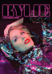 Kylie  Mingoue     - 2026 Unofficial Calendar in der Gruppe MERCHANDISE /  /  /  bei Bengans Skivbutik AB (5643175)