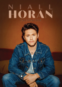 Niall Horan  - 2026 Unofficial Calendar in der Gruppe MERCHANDISE /  /  /  bei Bengans Skivbutik AB (5643180)
