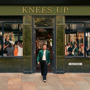 Olly Murs - Knees Up in der Gruppe CD / Kommande / Pop-Rock bei Bengans Skivbutik AB (5644588)