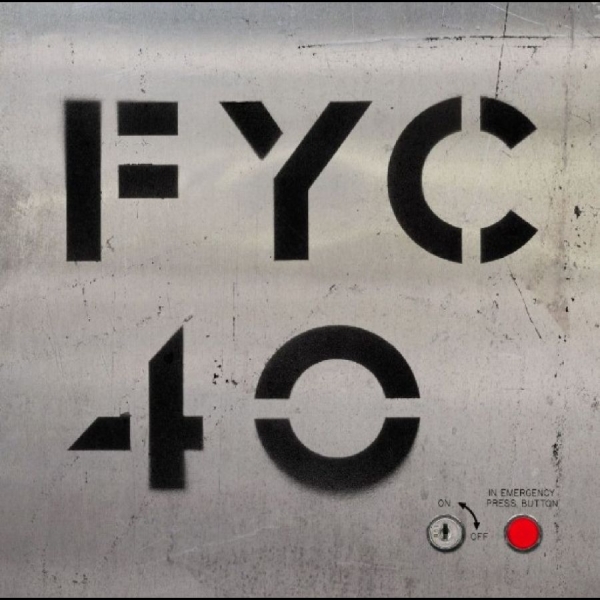 Fine Young Cannibals - Fyc 40 (40Th Anniversary Best Of) in der Gruppe UNSERE TIPPS / Freitagsveröffentlichungen / 2025-12-05 bei Bengans Skivbutik AB (5645588)