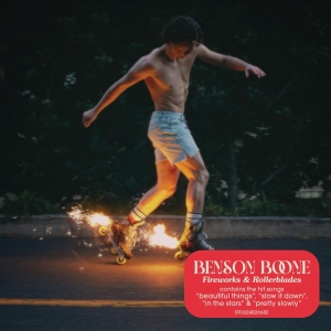 Benson Boone - Fireworks & Rollerblades in der Gruppe UNSERE TIPPS / Freitagsveröffentlichungen / 2025-10-24 bei Bengans Skivbutik AB (5645697)