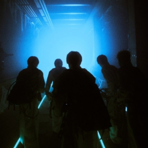 Am8ic  - Lukoie (Tincase Ver.) in der Gruppe CD / Kommande / K-Pop bei Bengans Skivbutik AB (5647556)