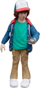 Stranger Things - Mini Epics - Dustin The Pathfinder in der Gruppe Merchandise / Kommande bei Bengans Skivbutik AB (5648504)