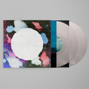 Khruangbin - The Universe Smiles Upon You II (Ltd Edition White 2LP) in der Gruppe VINYL / Kommande / Pop-Rock,RnB-Soul bei Bengans Skivbutik AB (5649249)