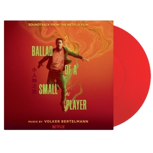 Volker Bertelmann - Ballad Of A Small Player in der Gruppe VINYL / Kommande / Film-Musikal bei Bengans Skivbutik AB (5650418)