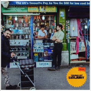 Luxjury - Giving Up in der Gruppe VINYL / Kommande / Pop-Rock bei Bengans Skivbutik AB (5654181)