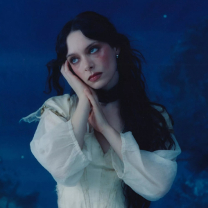 Holly Humberstone - Cruel World in der Gruppe CD / Pop-Rock bei Bengans Skivbutik AB (5655530)