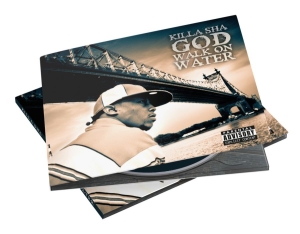 Killa Sha - God Walk On Water (Digipack) in der Gruppe CD / Kommande / Hip Hop-Rap bei Bengans Skivbutik AB (5658018)